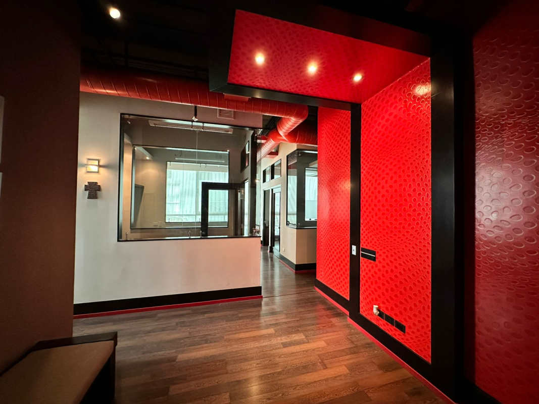 Furnished Office with 3 Parking in PH BICSA Tower