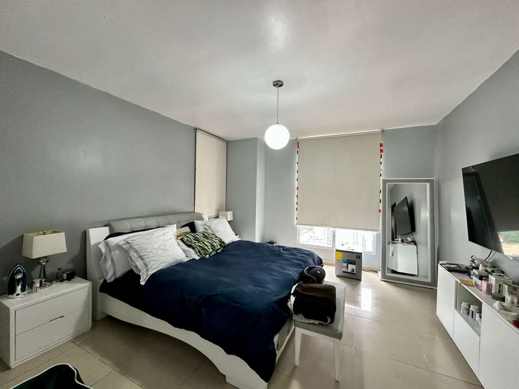 Modern remodeled kitchen with granite countertops and appliances PH Coco del Mar San Francisco Panama