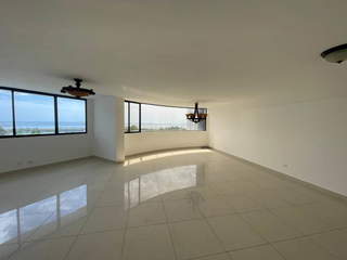 Apartment for Sale in Bella Vista - 3 bedrooms