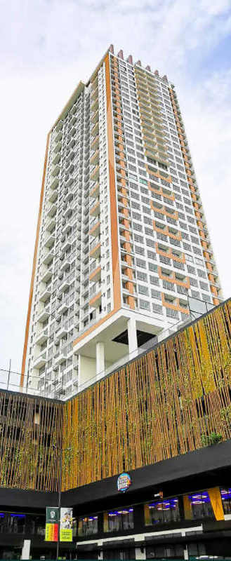 Eco-friendly contemporary facade with vertical gardens Greenwood Towers Panama City