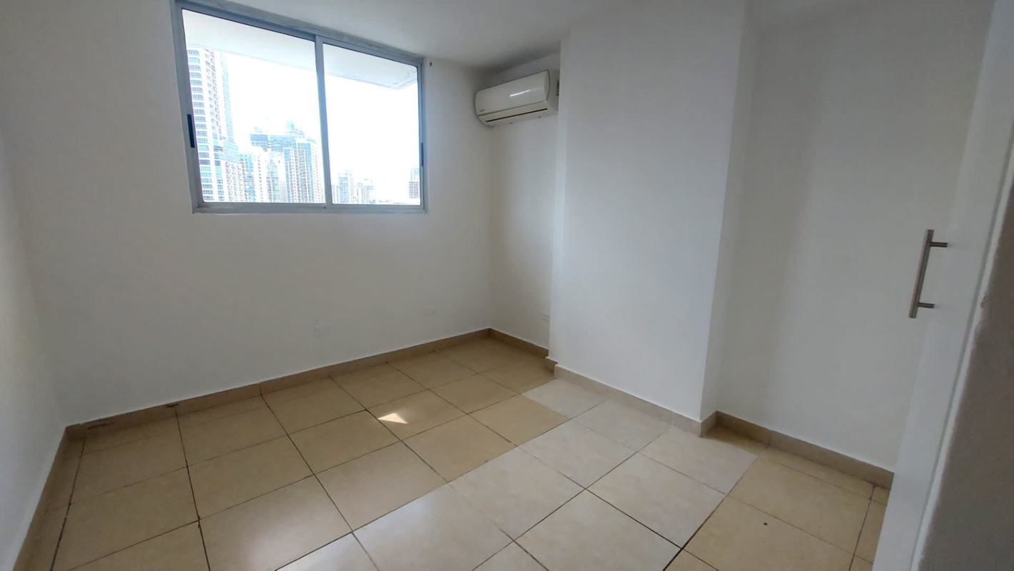 Bedroom in apartment for sale with city skyline view in PH Bella Vista Gardens Panama