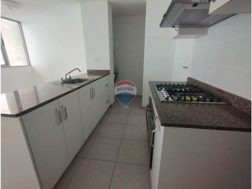 Residents swimming pool in PH Alsalcia Betania Panama