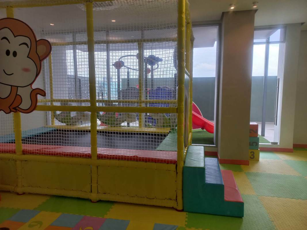 New Condo with Balcony & Amenities in Vista Hermosa Panama in - View 6