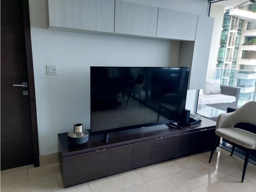 Luxurious terrace with city and ocean scenery in PH Grand Tower Punta Pacifica