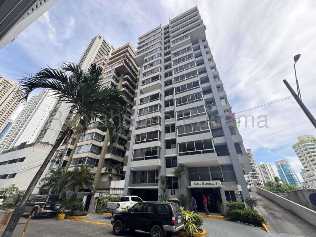 Modern oceanfront high-rise condo tower PH Bahia Marbella Panama City