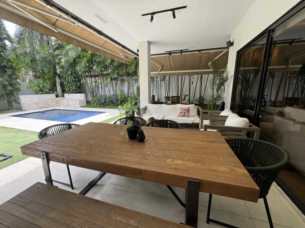 Remodeled kitchen with Thermador appliances marble counters in PH Antigua Costa del Este