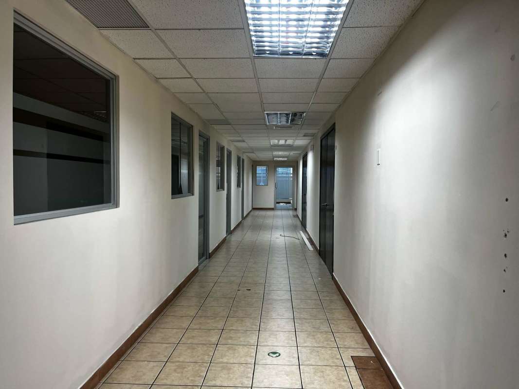 Prime Office Space for Rent Victoria Plaza Obarrio Panama