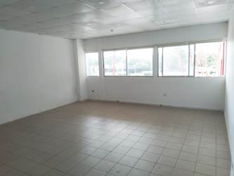 61 m² Office or Retail Space in David Plaza Commercial Center