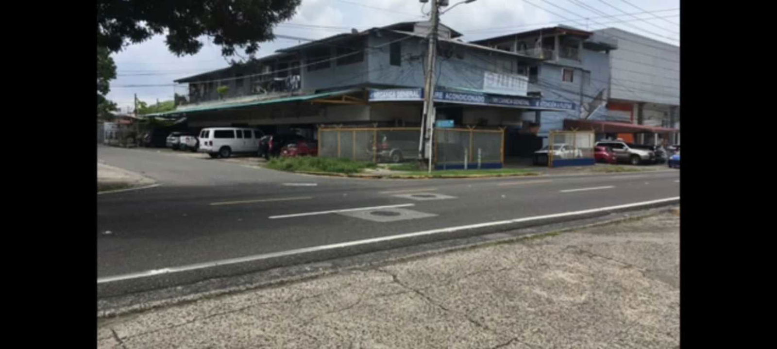 Secured commercial property with fencing, large signage and parking at Parque Lefevre, Panama City