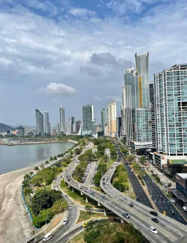 Skyline of Avenida Balboa and Punta Paitilla with oceanfront towers at Panama City