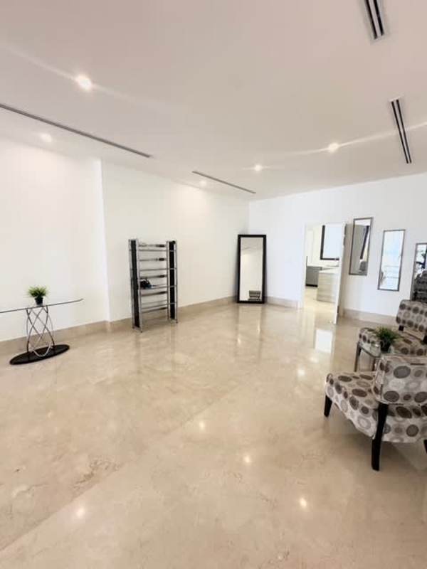 Private balcony with ocean views furnished apartment Punta Pacífica Ocean Reef Islands Panama City