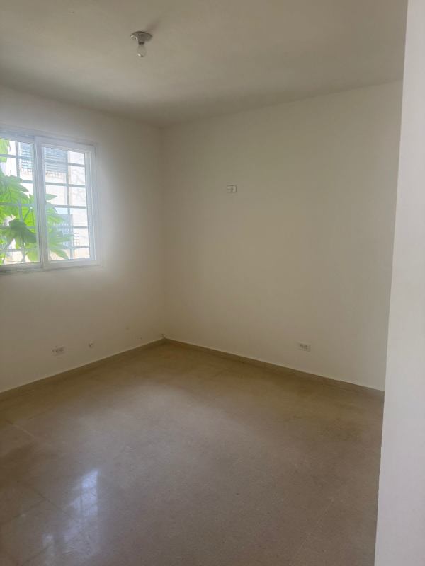 Private enclosed office with window city views, clean tile floors Business Plaza Via Brasil Panama