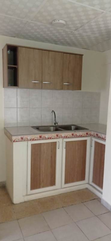 Main gate with metal decorative security grill Urbanización Villa Flor Panama