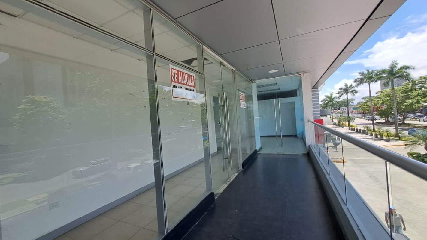 Glass storefront available for lease in prime Costa del Este location PH Green Plaza