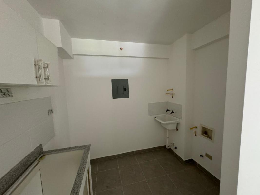 Laundry room with granite countertop sink cabinet PH Residencial Las Acacias Don Bosco Panama