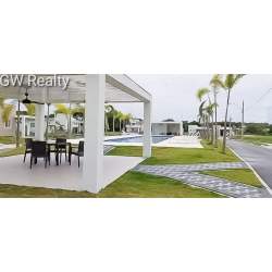 Beach House for Rent The Village San Carlos 3BR + Terrace + Pool