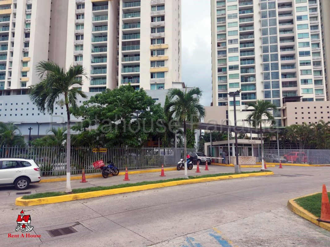 Modern high-rise PH San Francisco Bay with gated secured entry and palm landscaping Panama