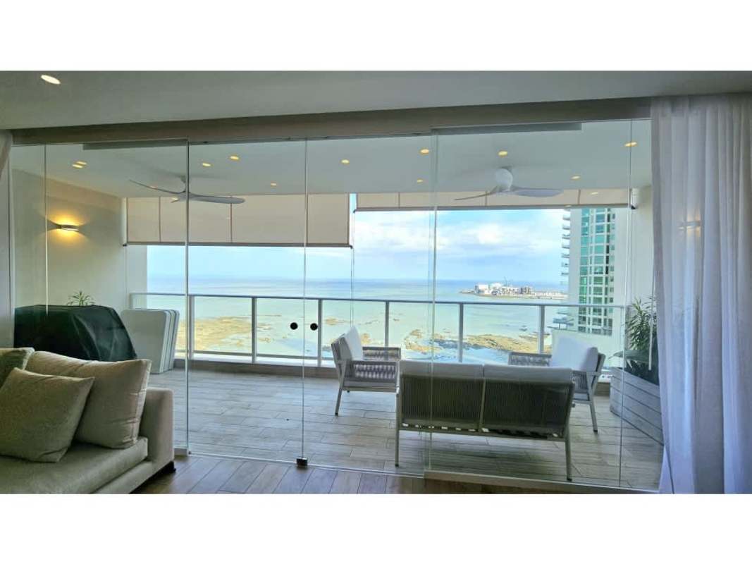 Luxury bathroom with marble finishes, glass shower at PH Oceanaire Punta Pacífica