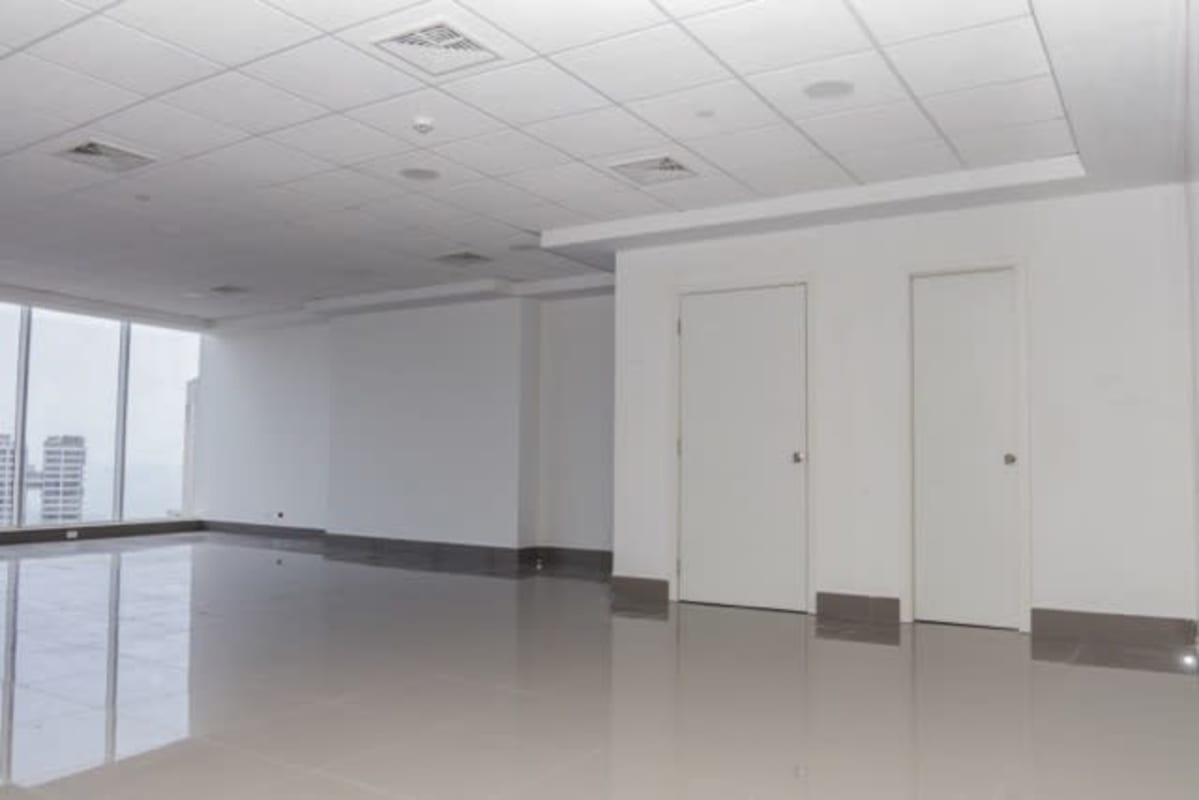Corporate commercial space for rent with skyline views in PH BICSA, Obarrio Panama