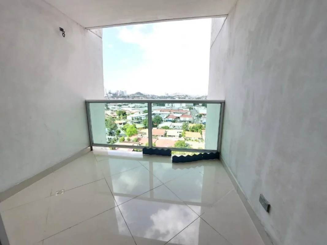 Private balcony overlooking city views in PH Los Angeles Tower Betania Panama