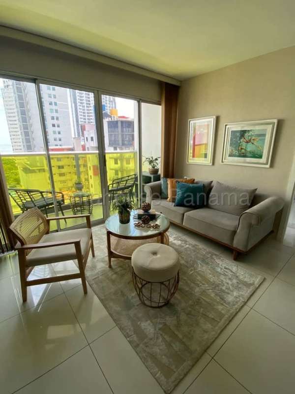 Infinity pool and deck overlooking ocean in PH Ocean Sky Coco del Mar