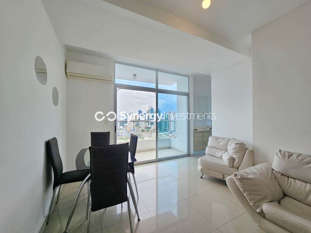 Contemporary kitchen with quartz countertops and appliances El Carmen Panama