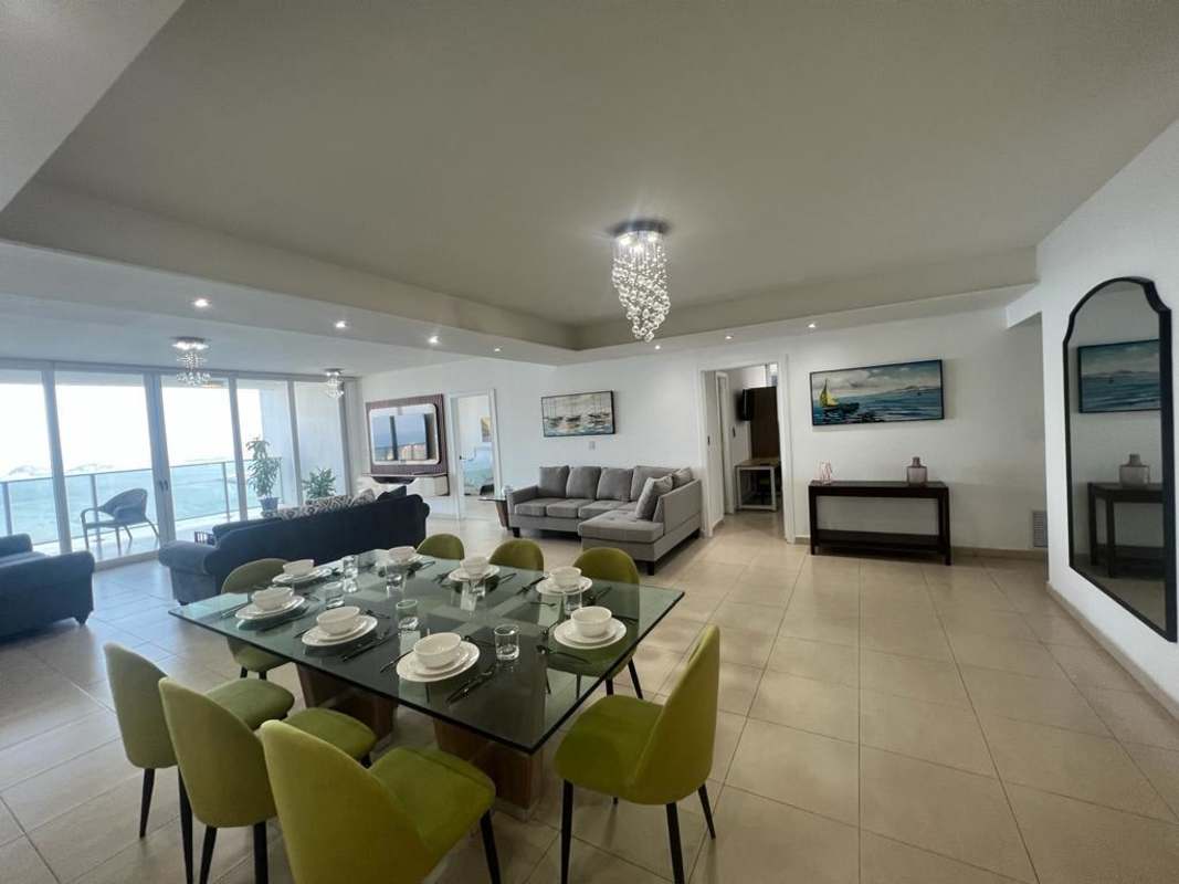 Double beds spacious bedroom with split AC in PH Waters on the Bay Panama City Panama