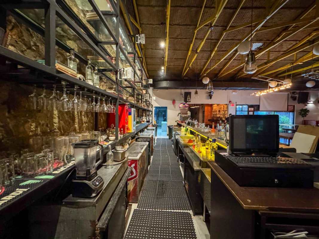 Open plan industrial design bar ready to customize for business Casco Viejo Panama