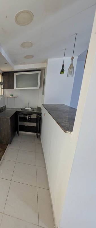 Modern fitted kitchen with granite counter PH Villas del Naranjal Pedregal Panama