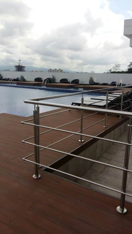 3BR Apartment with Balcony & Appliances in PH Villa de las Fuentes