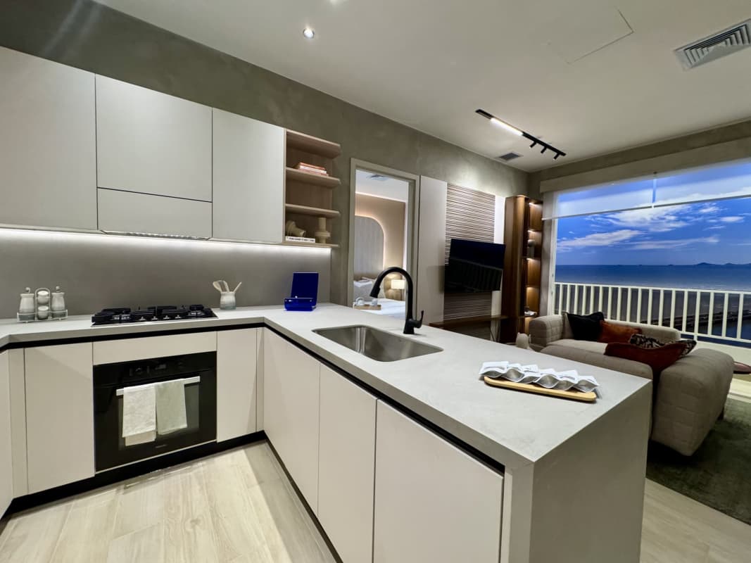 Spacious bedroom with built-in closet and ocean view balcony access PH Ipanema Panama