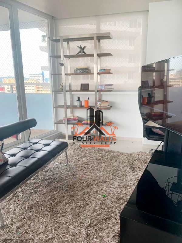 Kitchen with granite countertops laundry appliances PH Bay View Avenida Balboa Panama