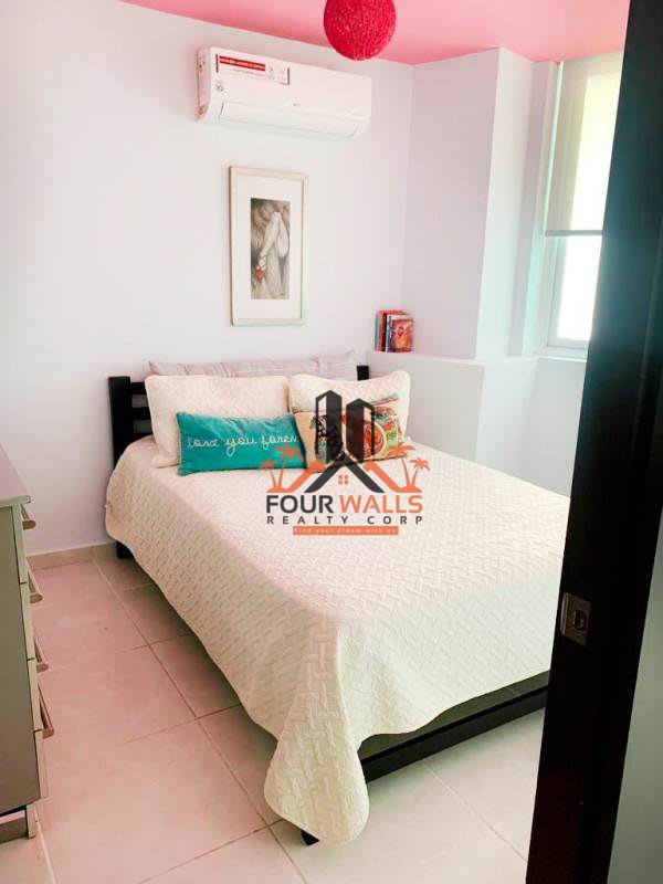 Bathroom with glass shower, vanity and modern tile in PH Bay View Avenida Balboa Panama City