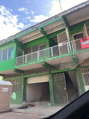 Mixed-use Building for Sale in Santa Ana - 5 bedrooms