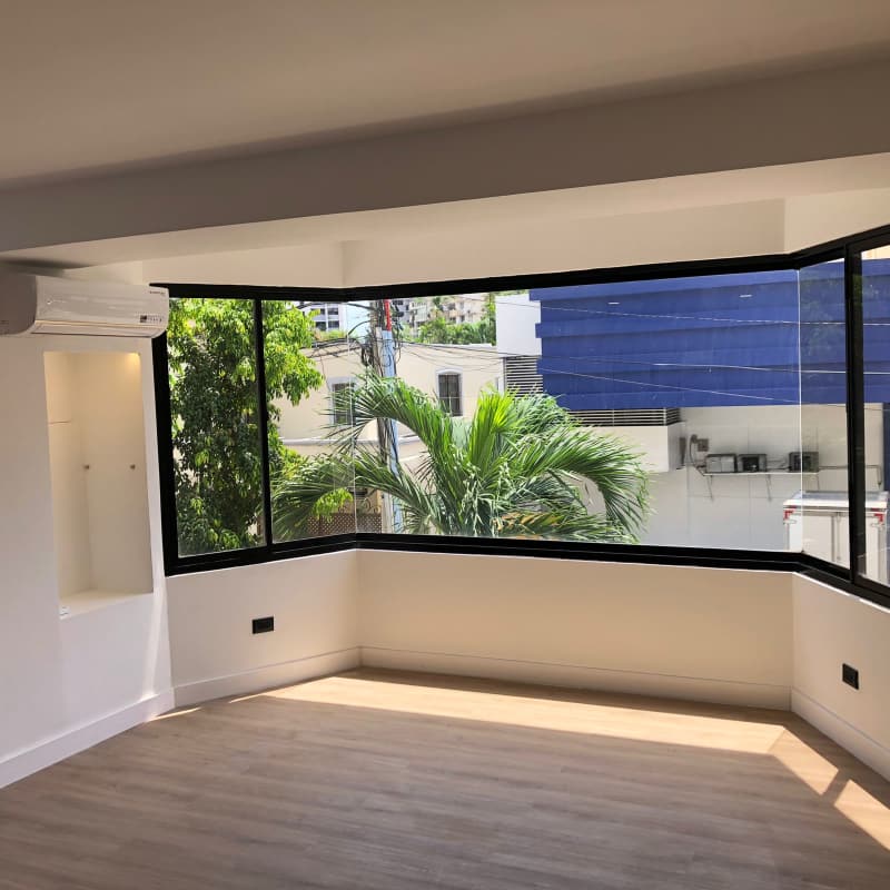 Remodeled modern kitchen with marble countertop and subway tile in PH Ipanema Punta Paitilla