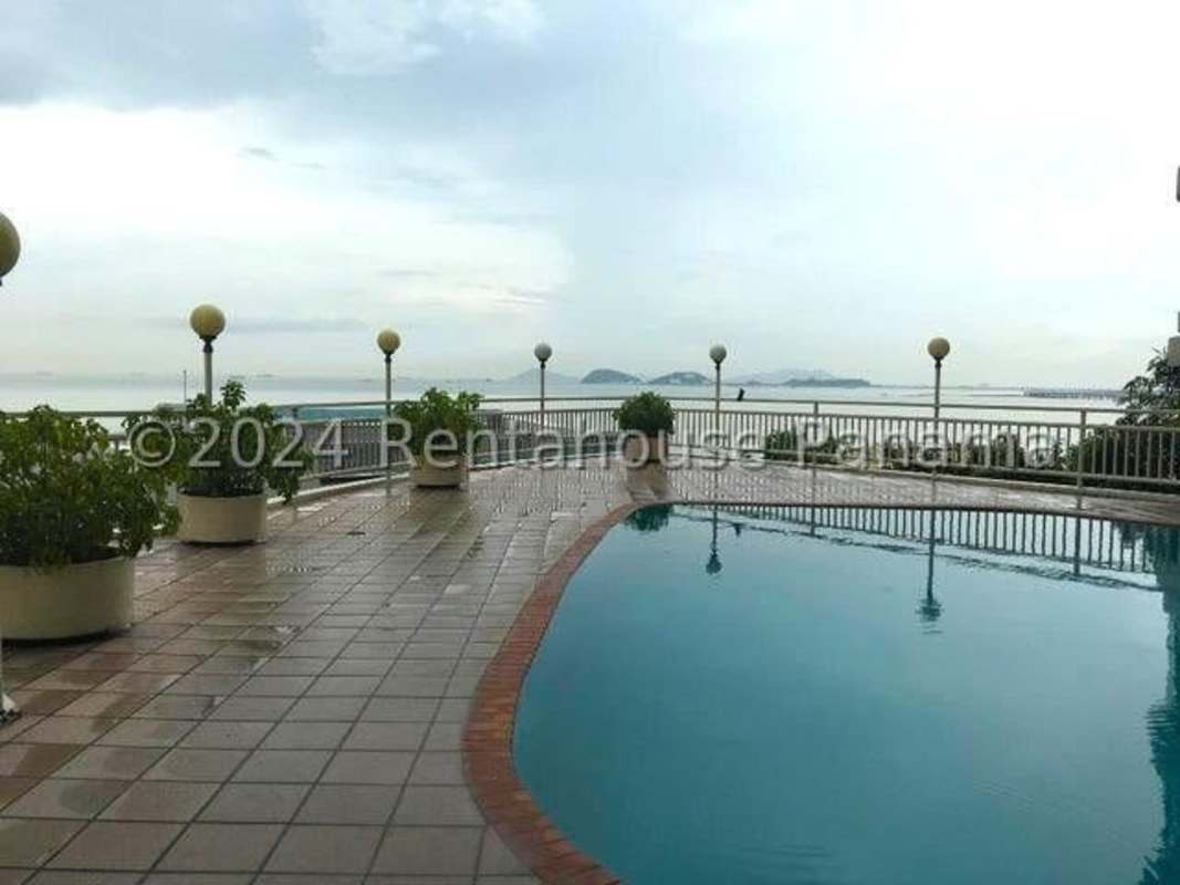 Panoramic ocean view pool terrace with swimming pool at PH Punta del Sol in Paitilla Panama