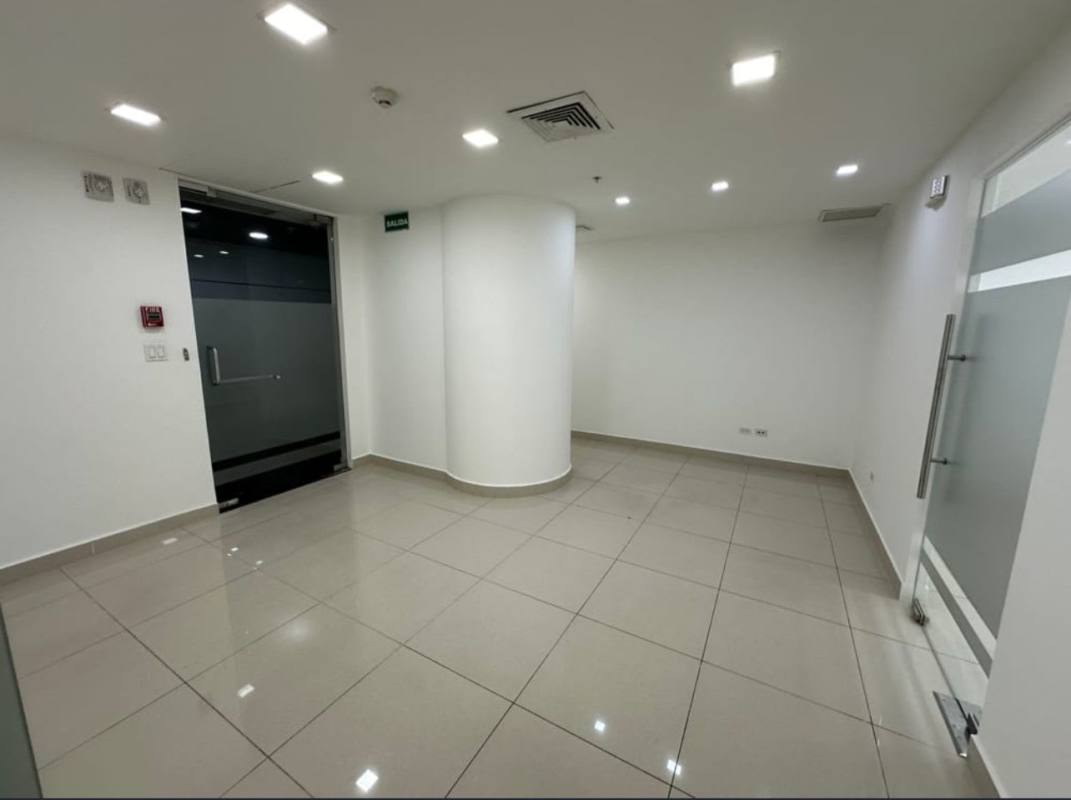 Large empty office space with city views Oceanía Tower 1000 Punta Pacífica Panama