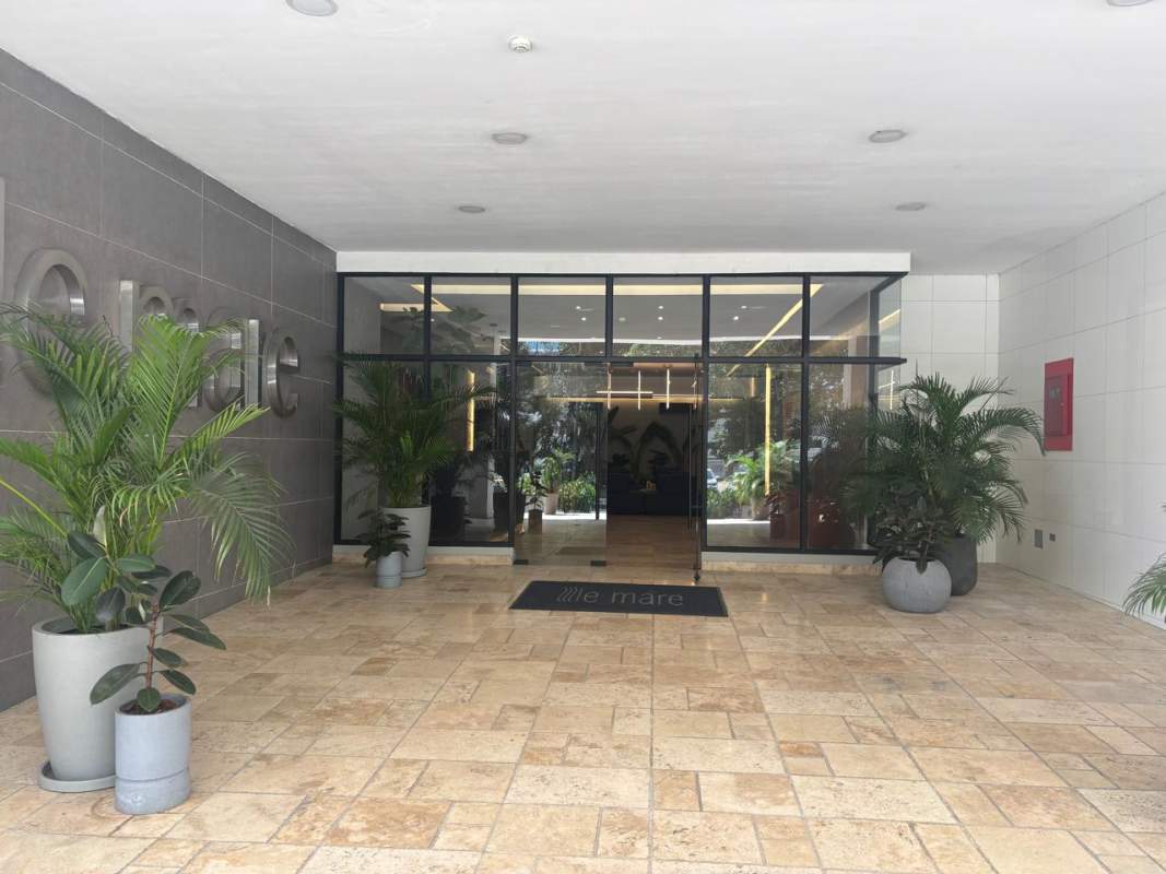 Fully furnished kitchen with granite countertops and modern cabinets PH Le Mare Coco del Mar Panama