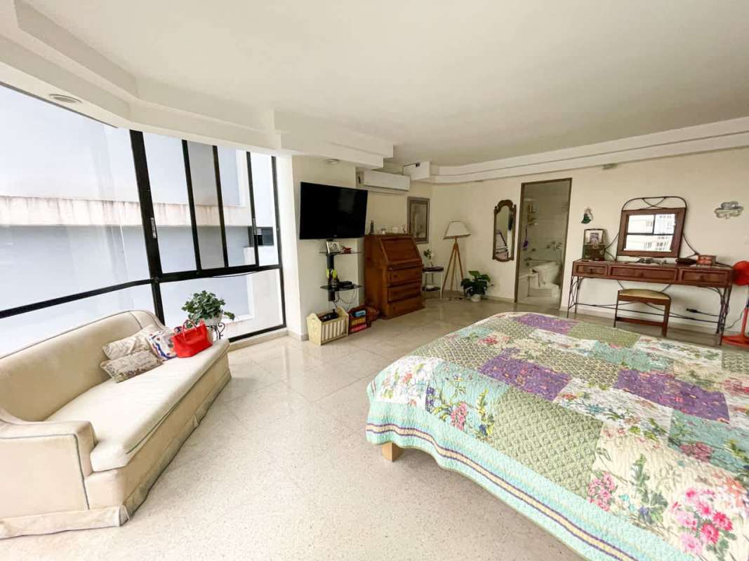 Modern bathroom with vanity and shower PH Mediterranee Junior Panama City