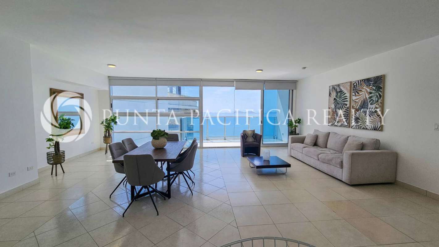 Modern dining space overlooking ocean in PH Waters on the Bay Avenida Balboa Panama