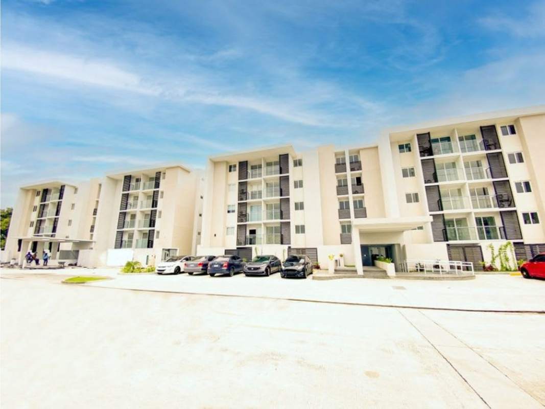 Lobby or lounge living dining common area PH Panama Viejo Tower 7 modern decor Panama