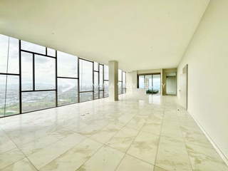 Penthouse Apartment for Sale in Santa María - 4 bedrooms