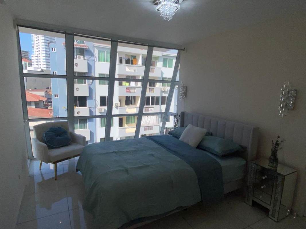 Balcony with city skyline view in furnished apartment PH Bella Vita Bella Vista Panama