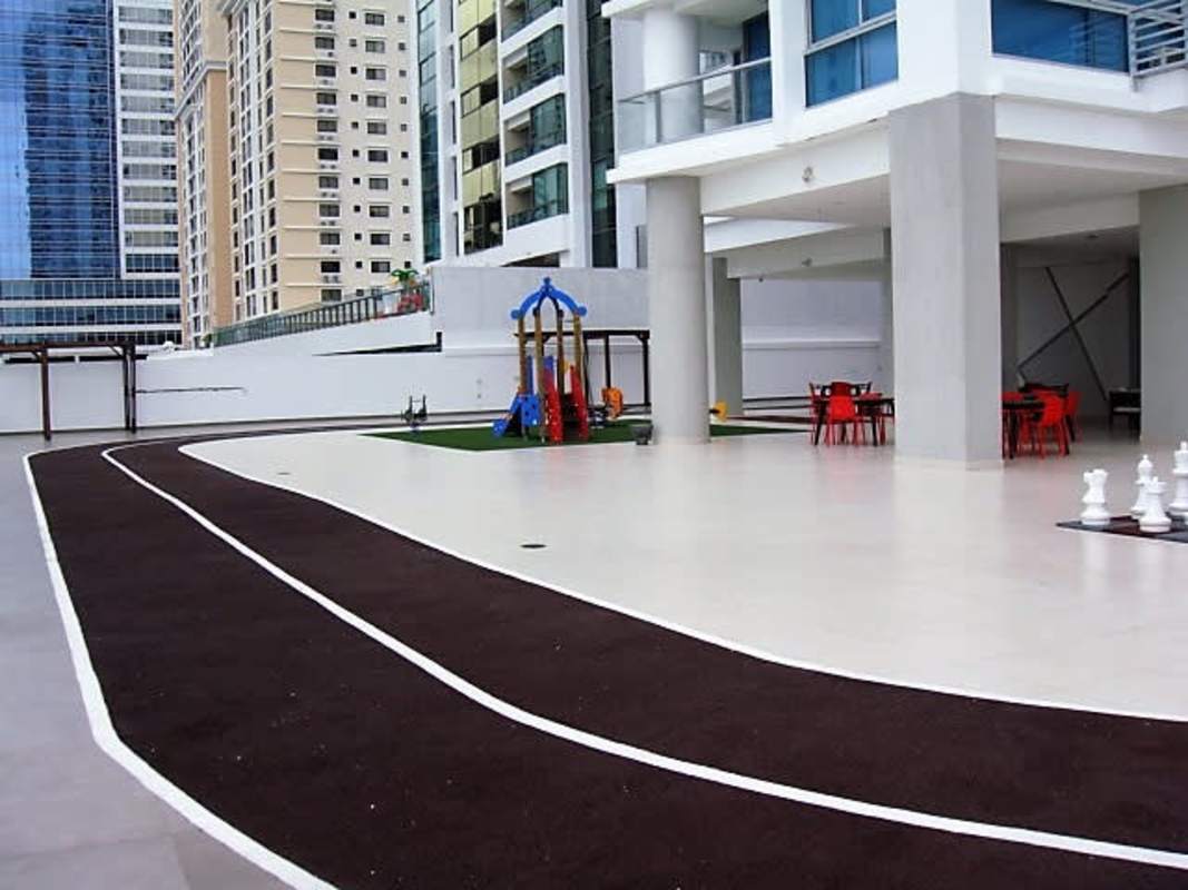 Jogging track and recreation gardens at PH Parkside Costa del Este Panama City