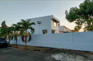 House for Sale in Barrio Colón / Costa Verde - 3 bedrooms