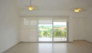 Penthouse Apartment for Rent in Clayton - 3 bedrooms