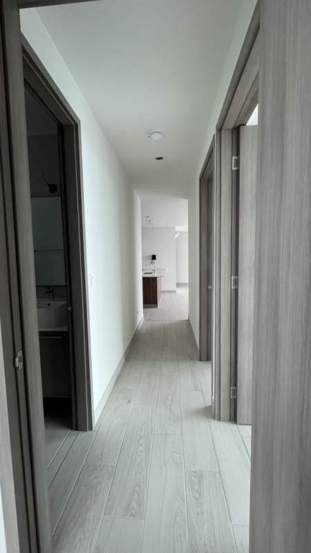 Bright spacious living room with large windows PH Bonavista at the Park Panama