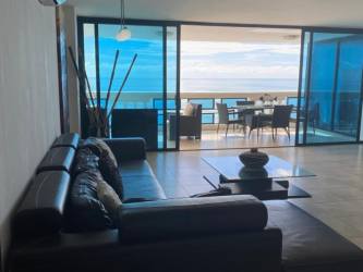 Luxury resort amenities with pool and jacuzzi area at PH Coronado Country Club Panama