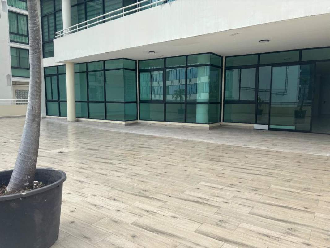 Contemporary kitchen with marble backsplash, minimalist gray cabinetry PH Oceania 200 Edison Park Panama