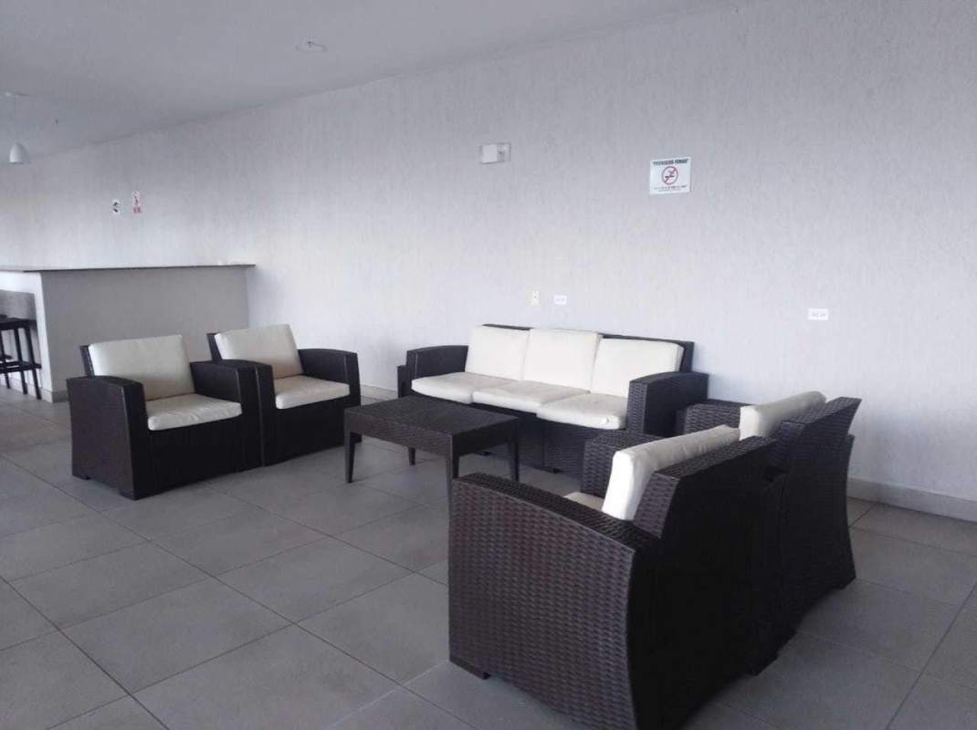 Swimming pool rooftop deck with skyline view Vista Hermosa apartment Panama City